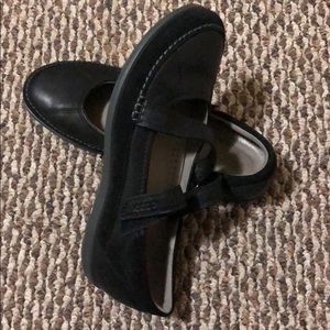 Ecco walking shoes size 41 in great shape!!